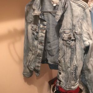 Women’s Jean Jacket